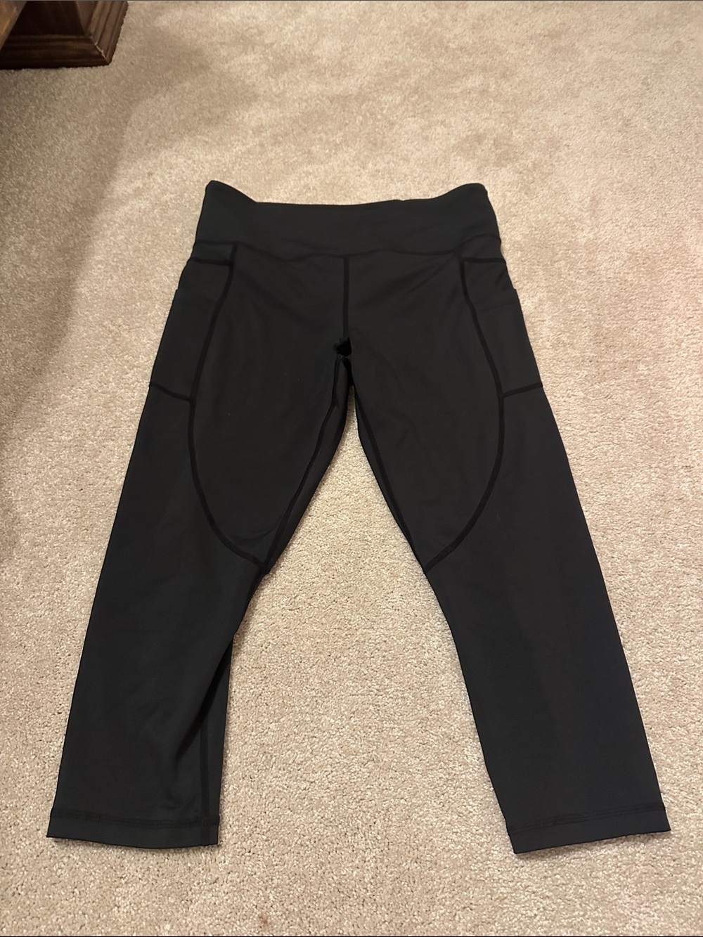 ZYIA Black Capri Leggings with Contoured Side Panels